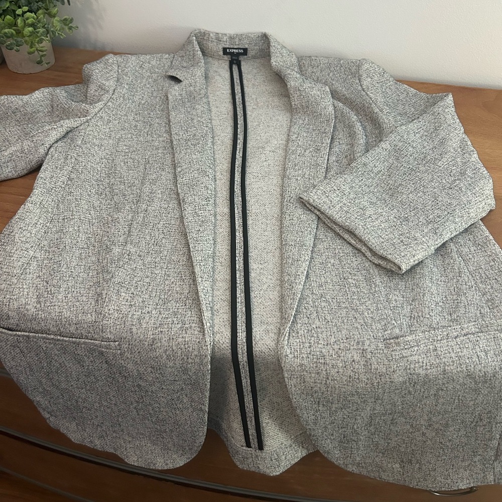 Express Women’s Blazer- size Large